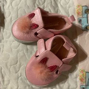 5 pairs of baby girl shoes